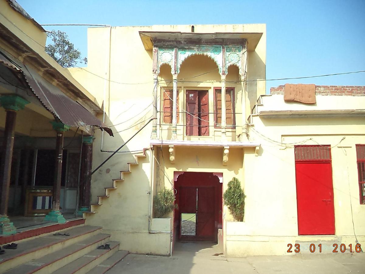 Shri Swami Sheetal Das Aashram Dharmshala Varanasi Exterior photo