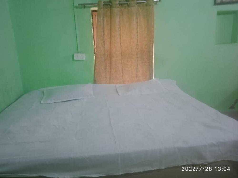 Shri Swami Sheetal Das Aashram Dharmshala Varanasi Exterior photo